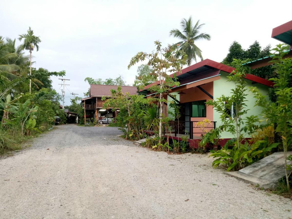 Suankafae Resort สวนกาแฟรีสอร์ท Surat Thani Eksteriør bilde
